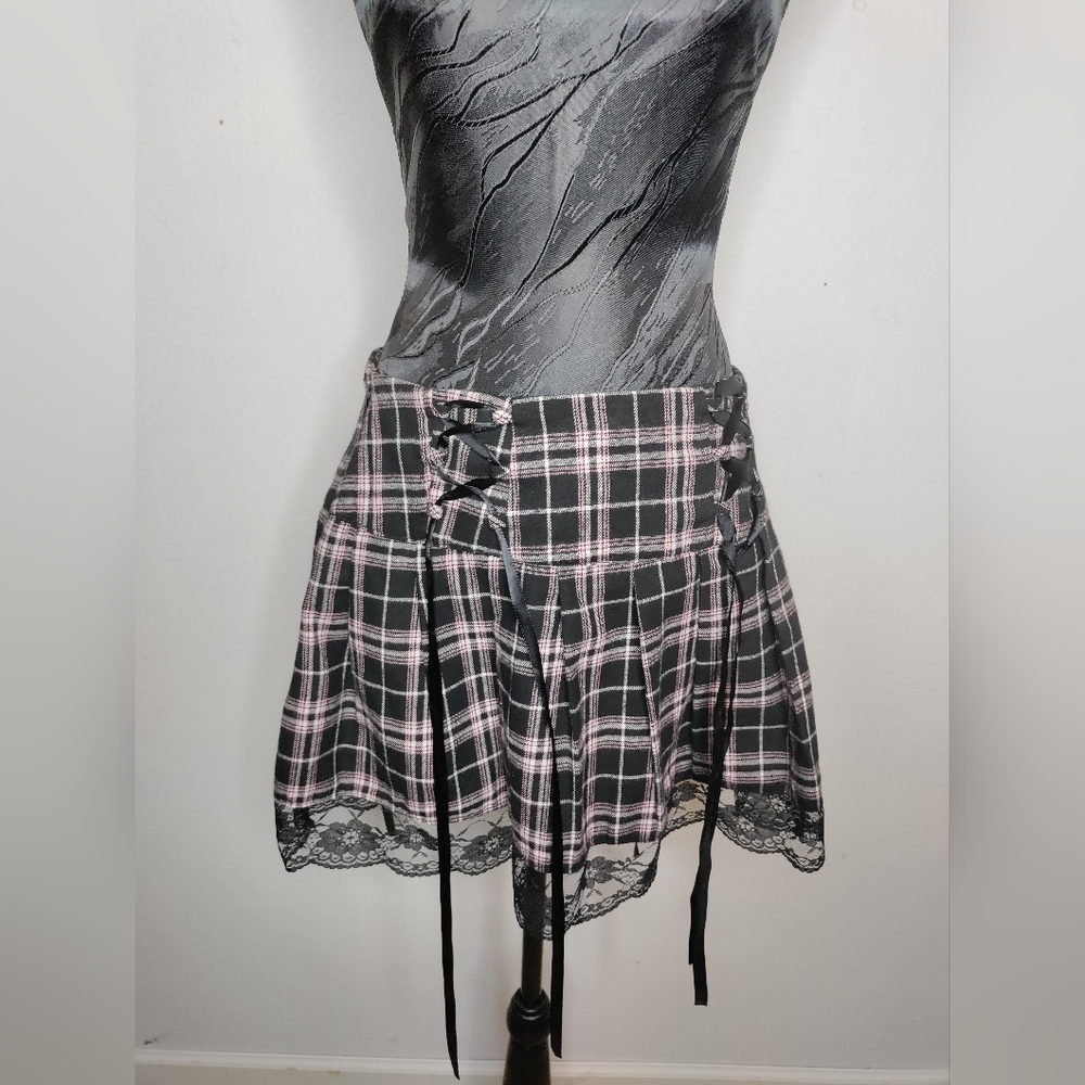 SHEIN Pink and Black Pleated Skater Mini Skirt
